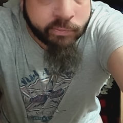 我的蓝色游泳三角裤 “speedo”