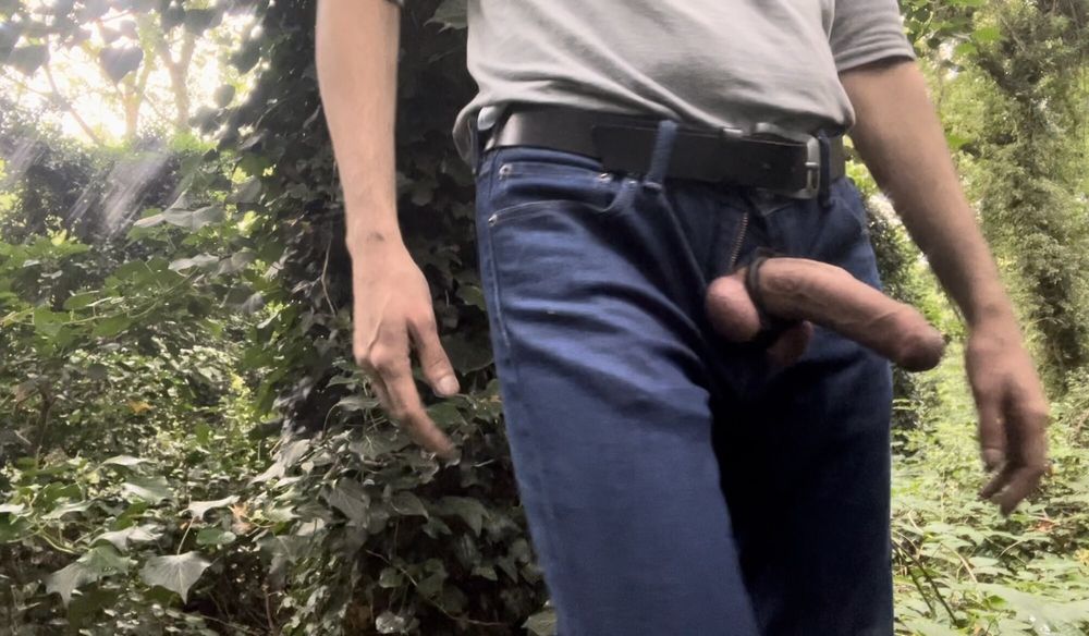 Cockring, jeans and lots of cum 😋 #6