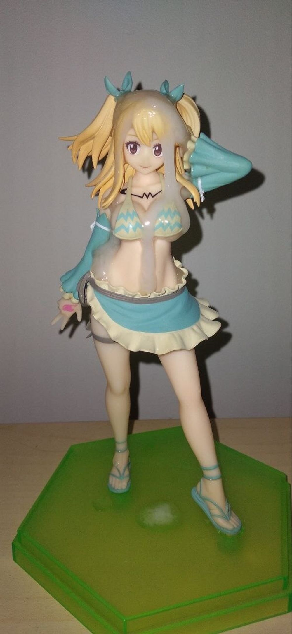 Lucy heartfilia cumtribute #3