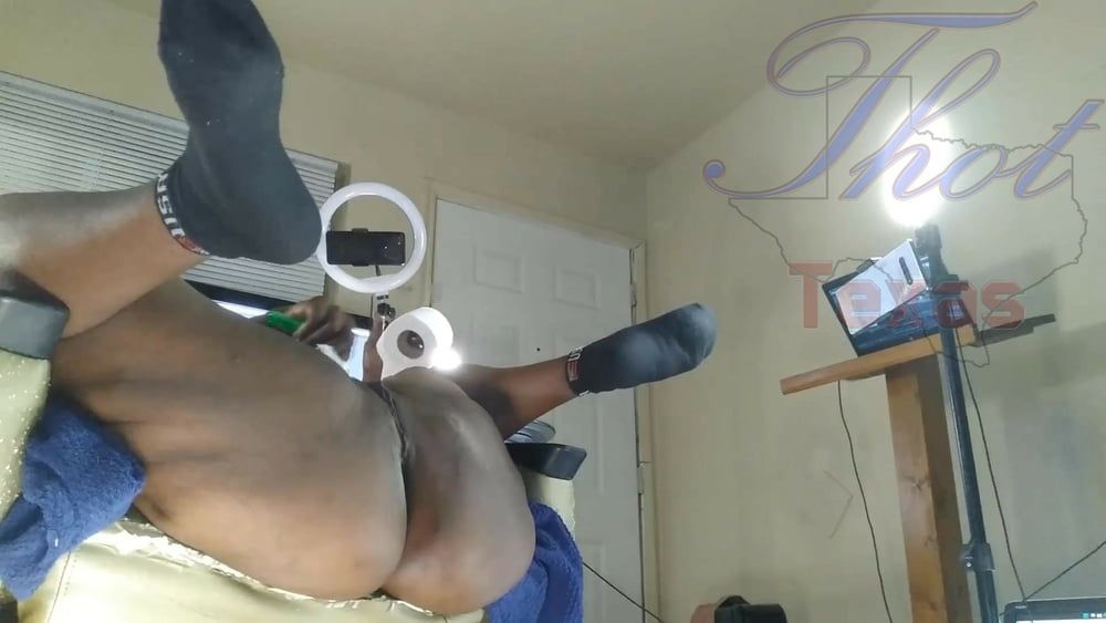 Amateur Big Booty Ebony Milf #45