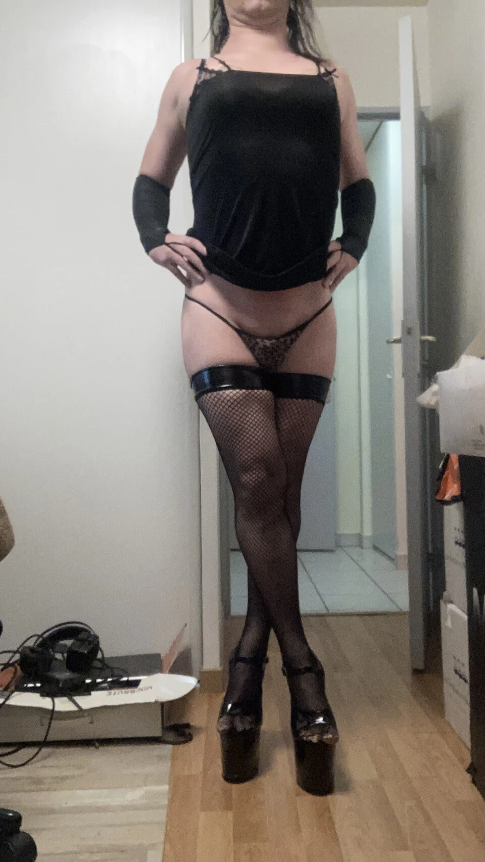Natacha Pute De Lyon Sexy Photos #5