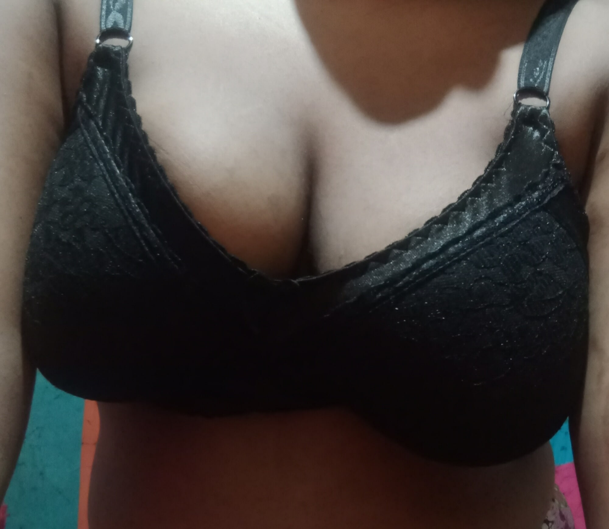 Sri lankan big boobs girl