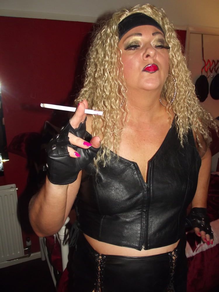 ALL LEATHER WHORE #28