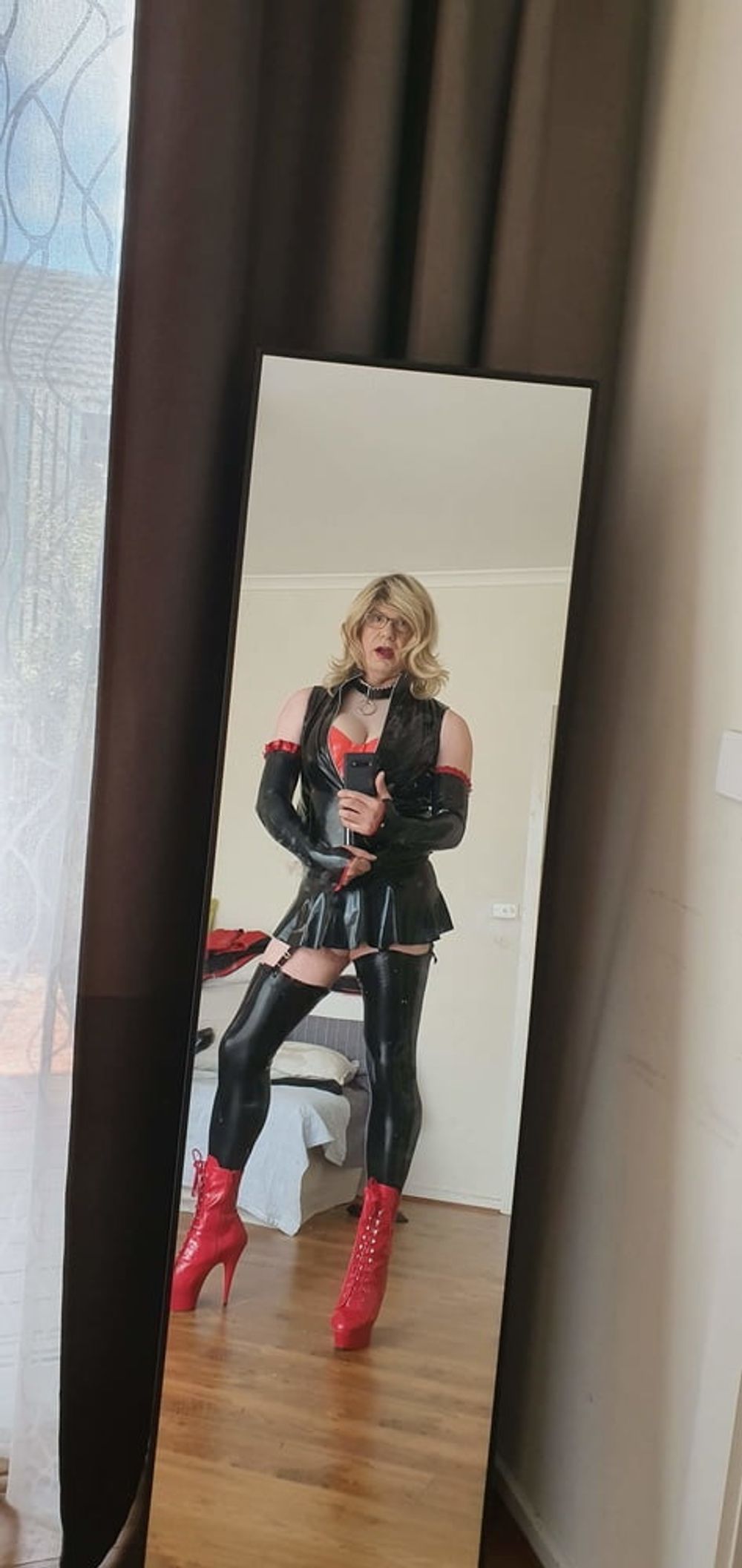 Hot Rachel in PVC and Latex #41