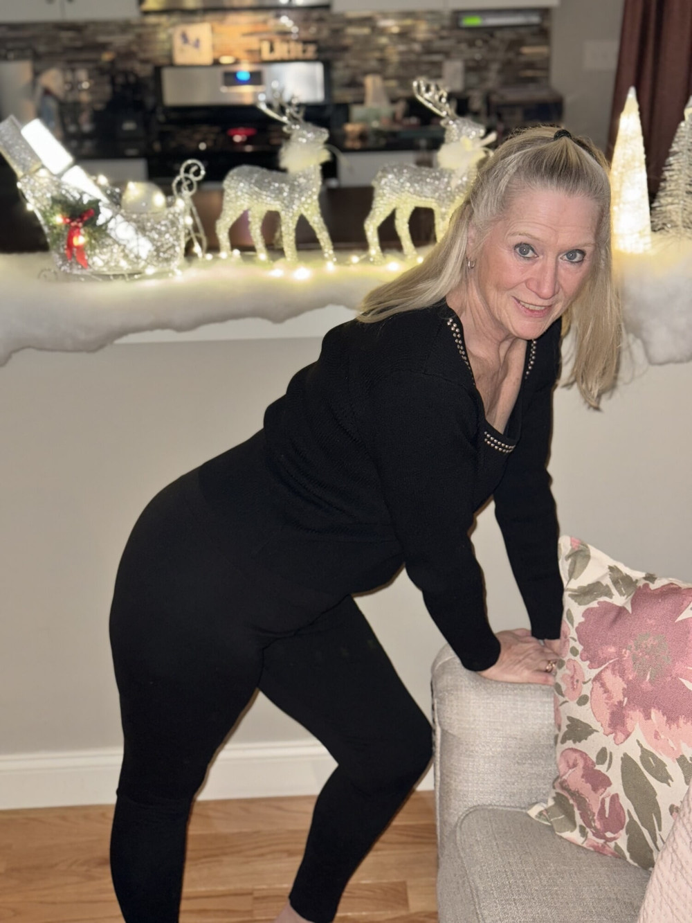 Very Old GILF in Pink Panties #37 Free Photo Shoot  #14