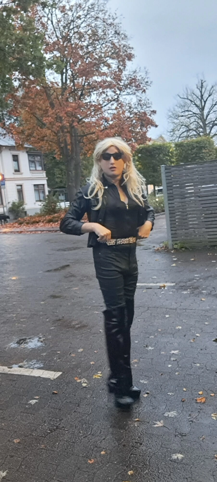 Hannah in public