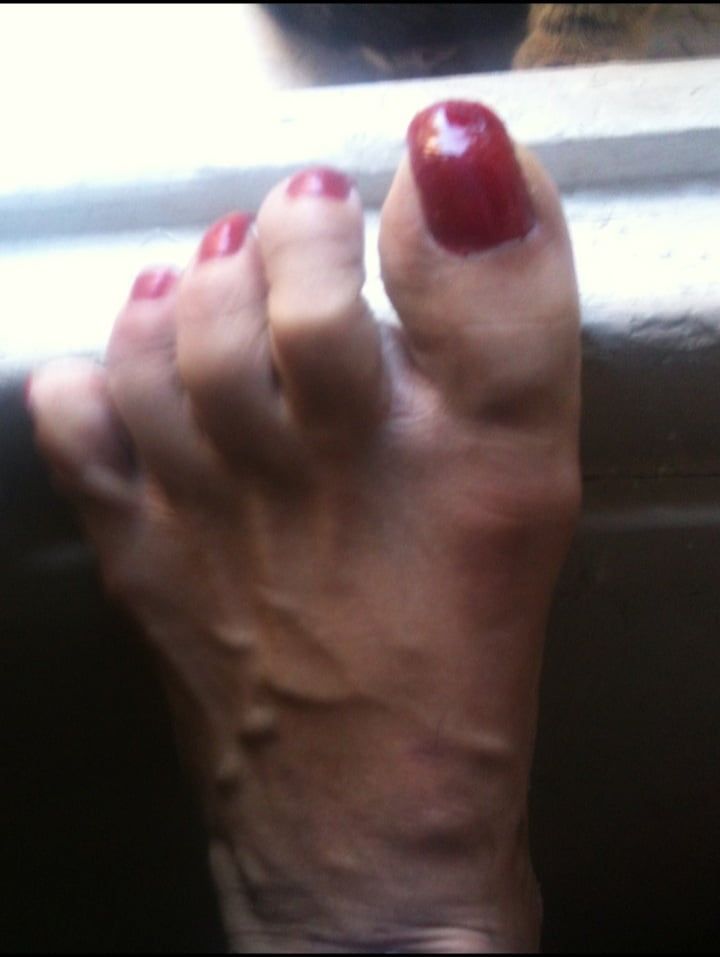 red toenails mix (older, dirty, toe ring, sandals mixed). #4