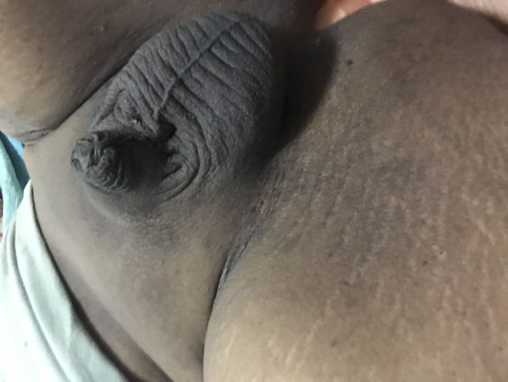 Amateur chubby small dick play anal  #4