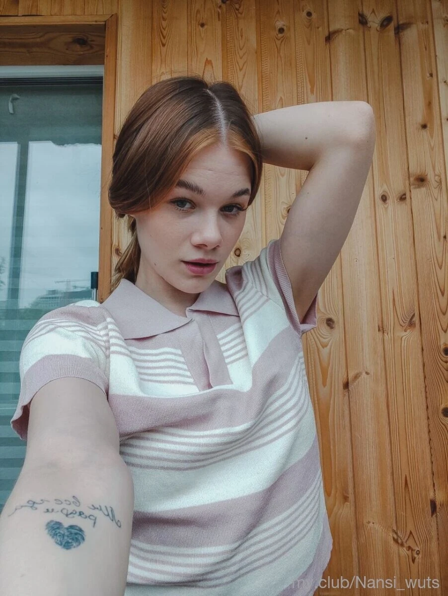 Anna Free Photos #6