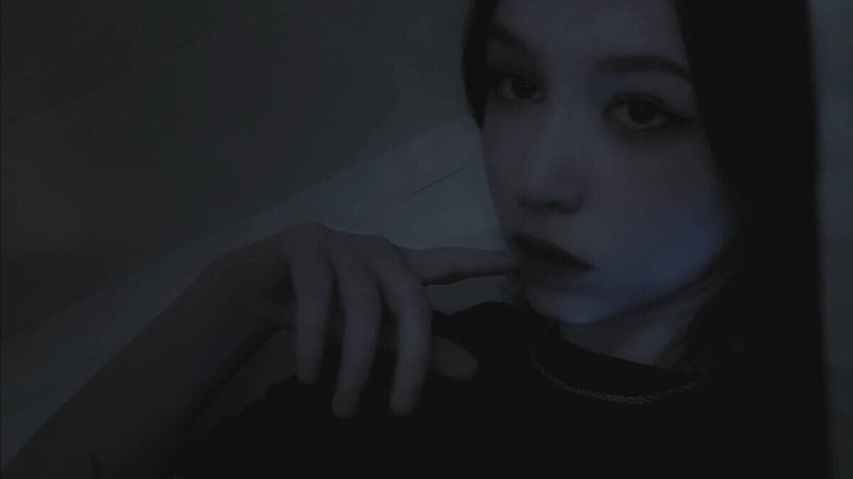 Free April 💙 Photos #52