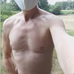 exhibitionist public outdoor cruising jerking cumshot
