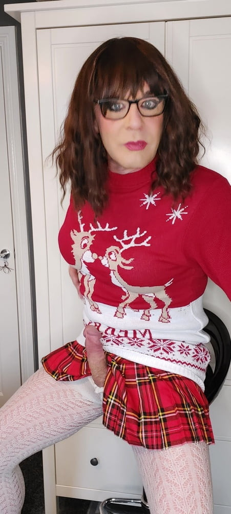 crossdressing juniper beri xmas #29