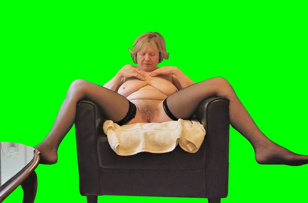 GILF Marie ready for photo editing #38