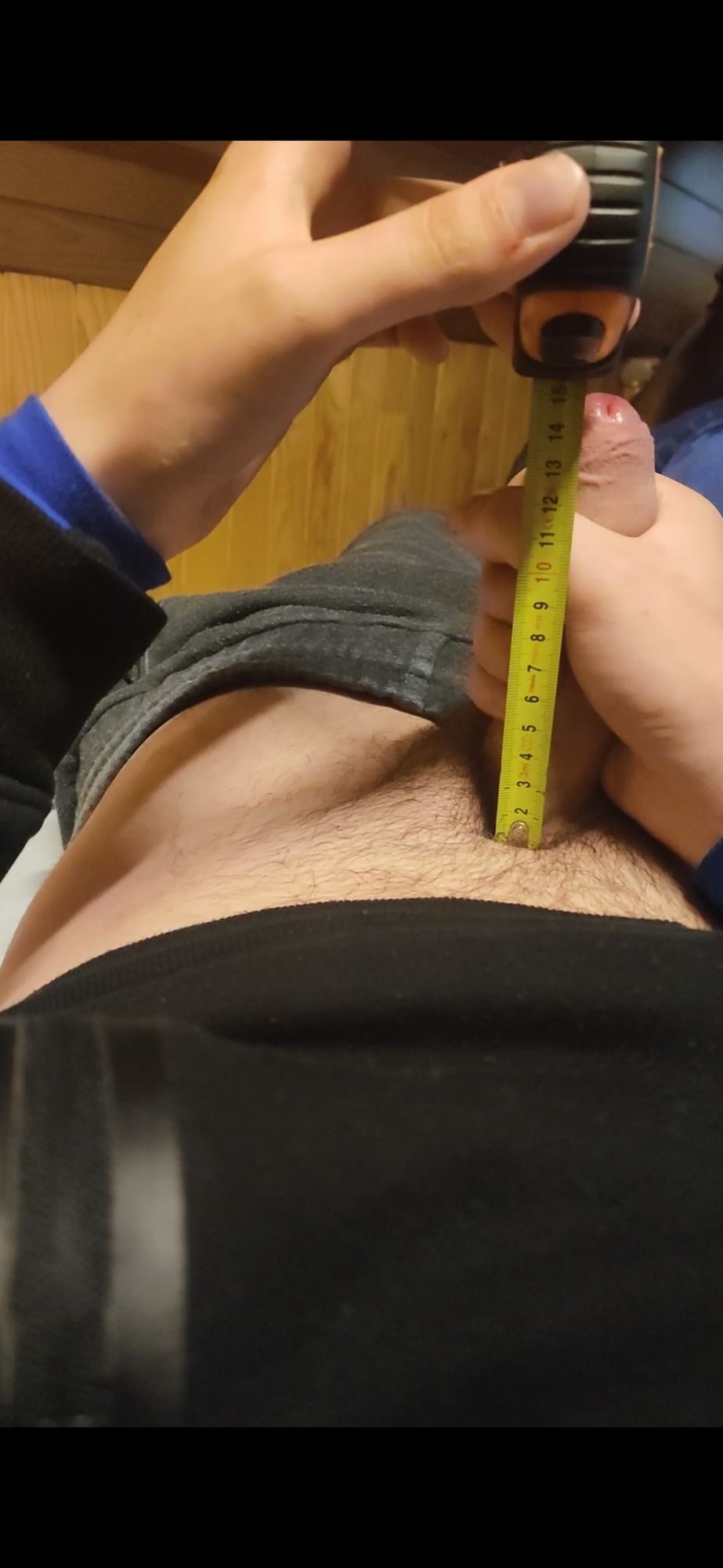Tried to measure my cock (a little over 15cm max)