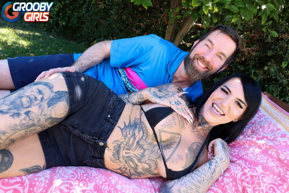 GROOBYGIRLS: Bobbing Bobbi Rose #3