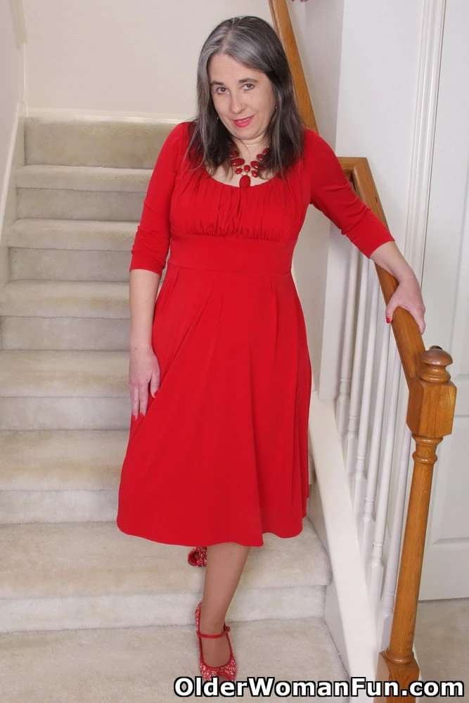Dressed to undressed from OlderWomanFun #26