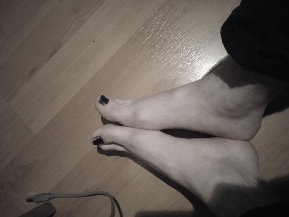 teen boy feet #2