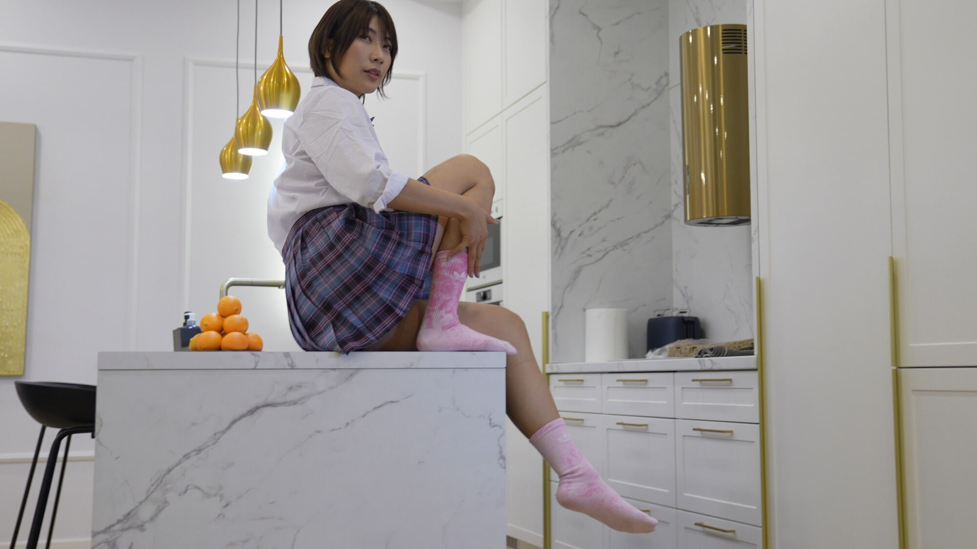 Japanese cutie knows how to please her self #10