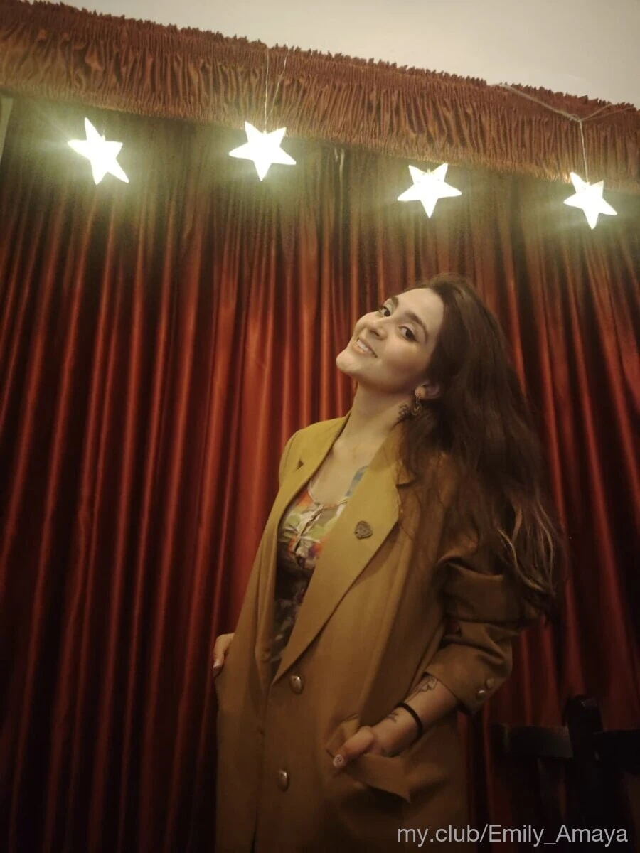 Emily Amaya Free Photos #4