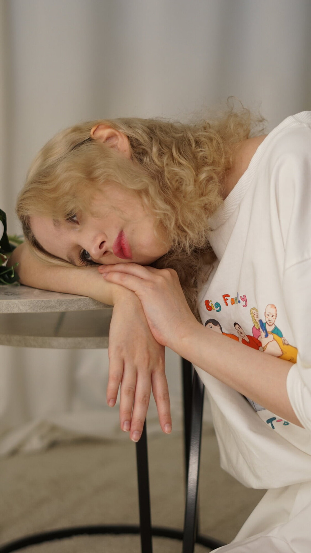 Alison Free Photos #51