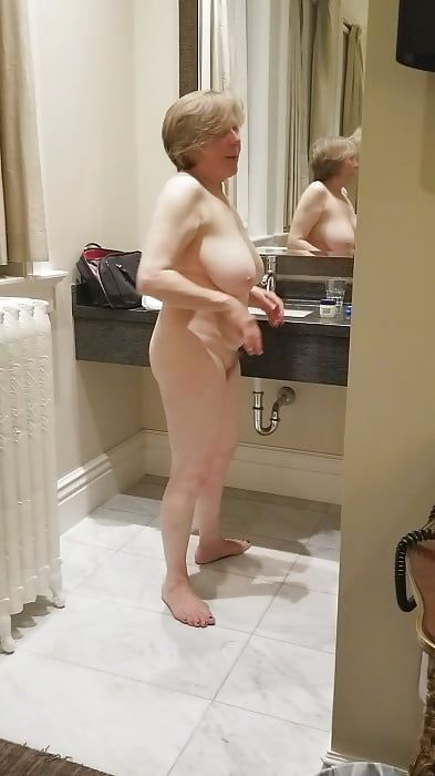Busty Grandma amazing tits #4
