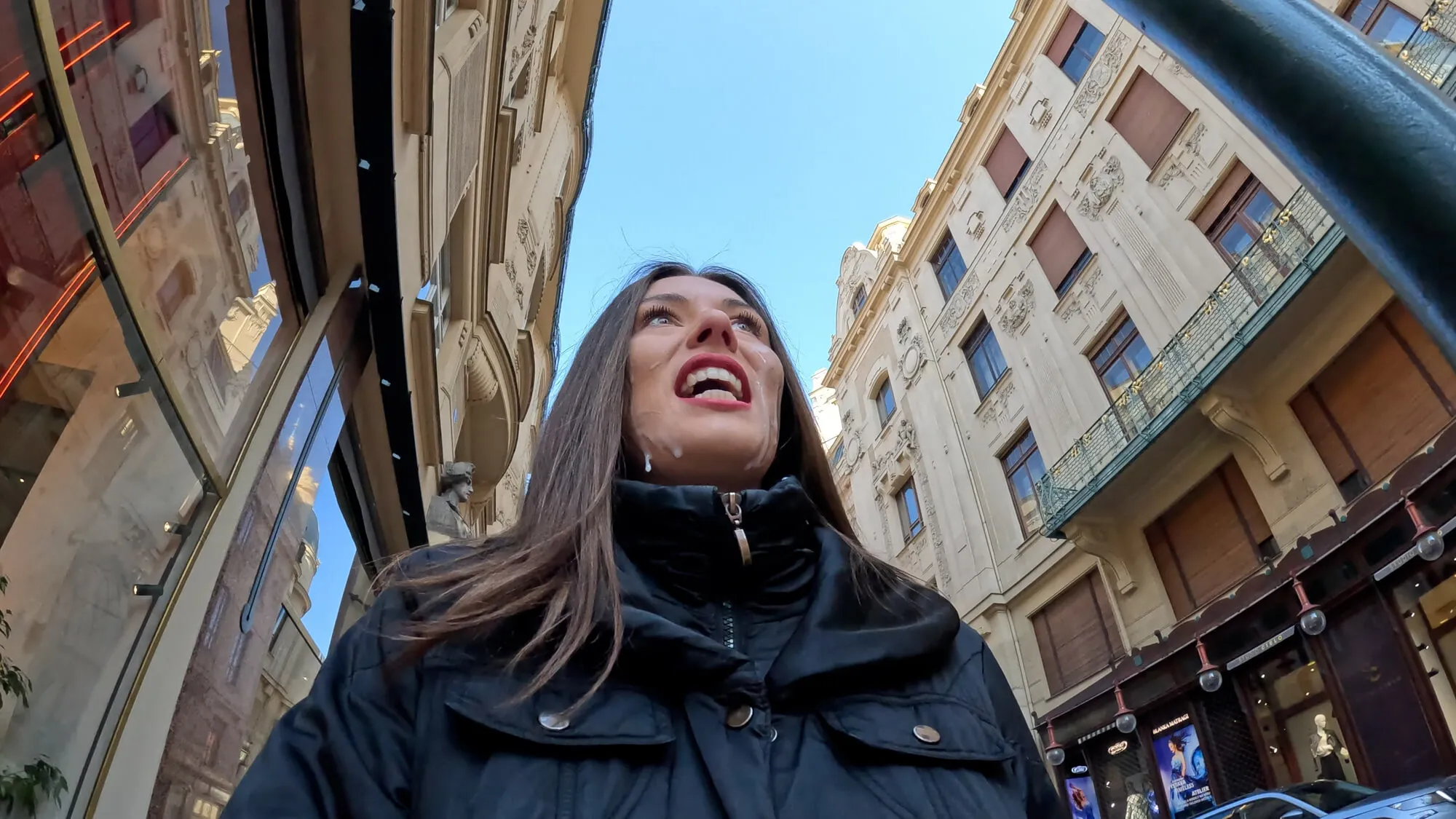 Aleya Sun Cum walk and Wetting in the center of Prague