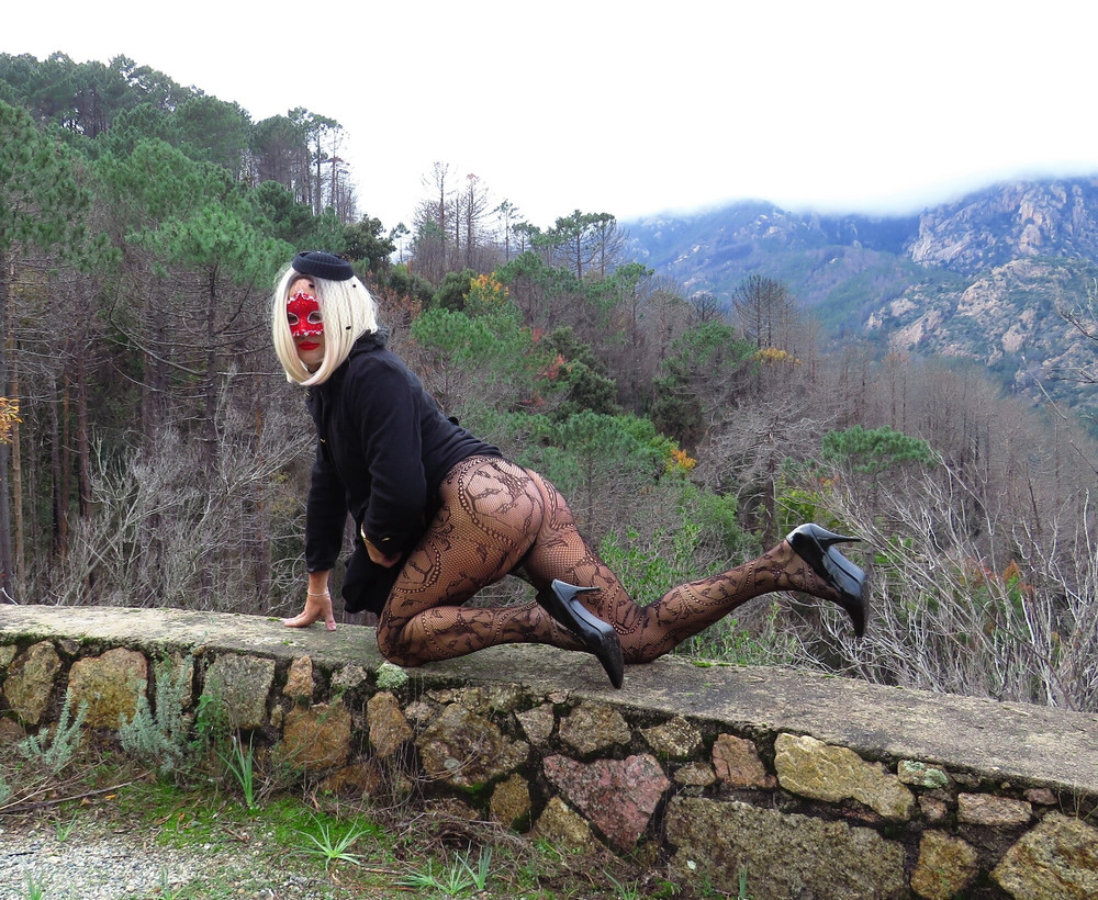 Frill of Lace Pantyhose. Kinky Blonde. #19