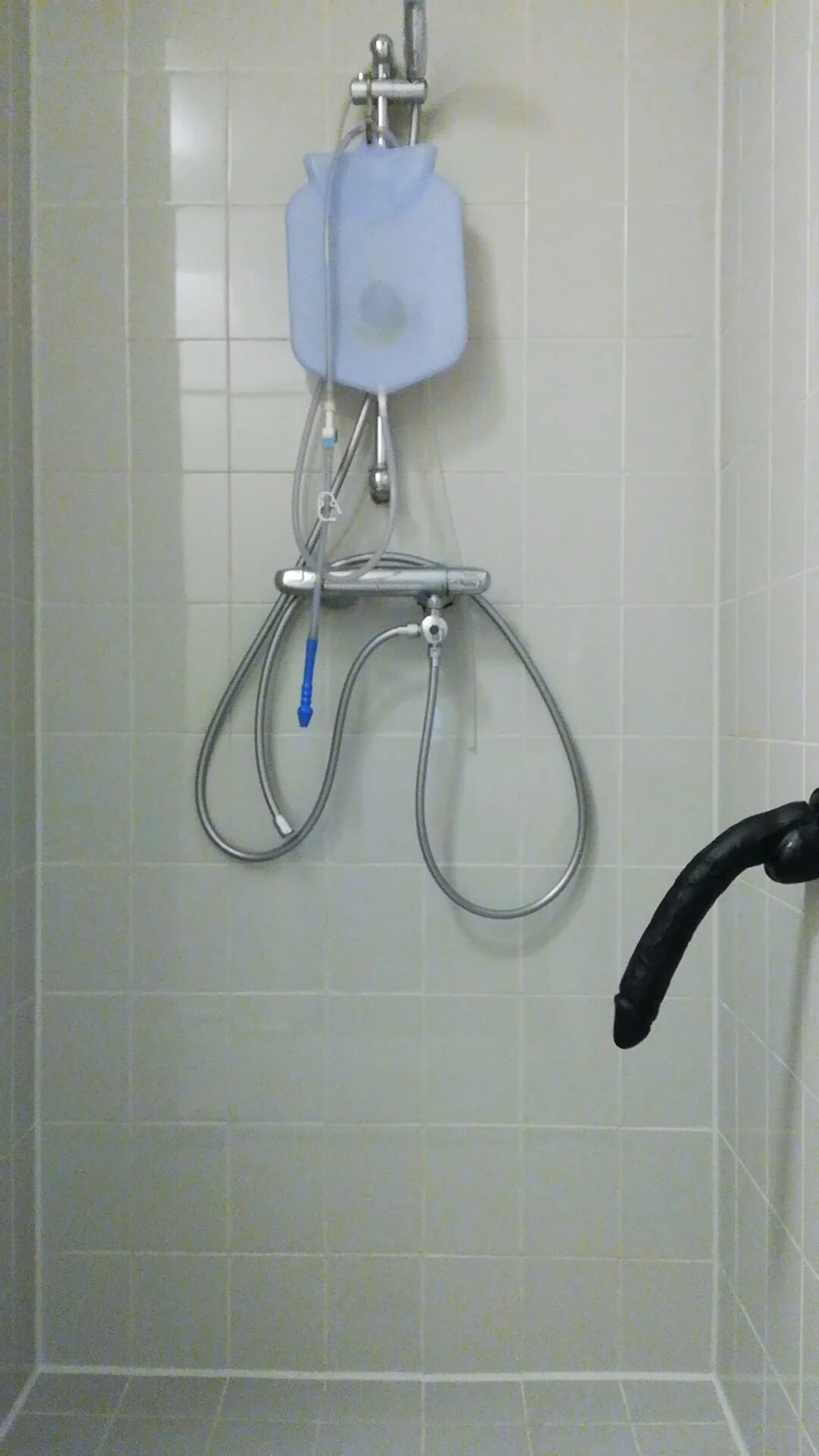 Satan Slave Gets Pure Urine Enema Treatment