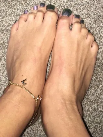 some feet pics for all you foot guys out there         