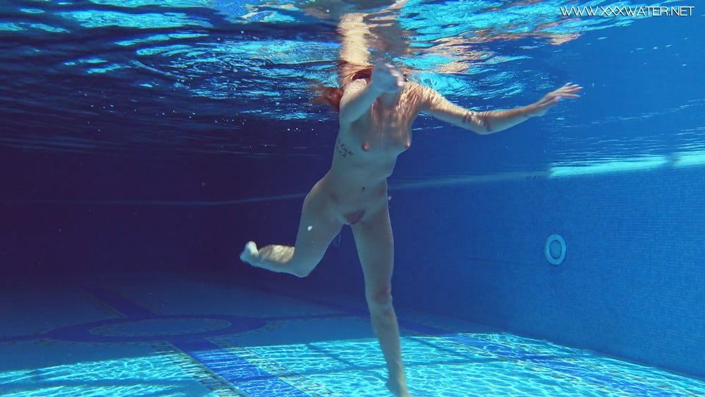 Tiffany Tatum Pt.3 UnderWaterShow Pool Erotics #21