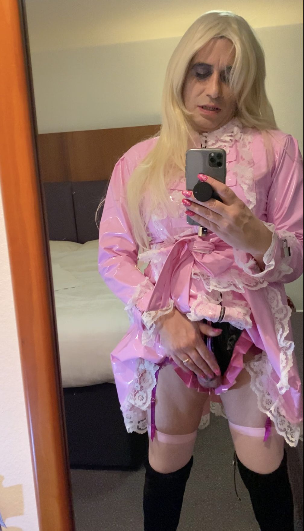 bubblegum pink sissy maid to please #5