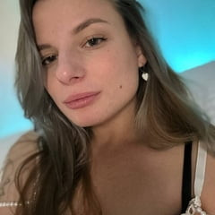 Dominque Free Photos