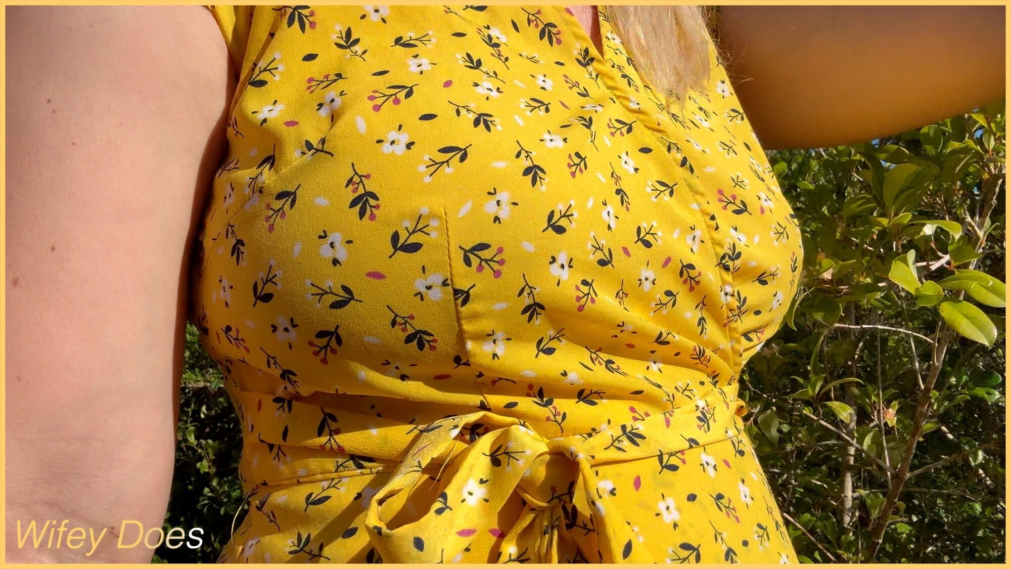Wifey summer yellow dress public and braless #4