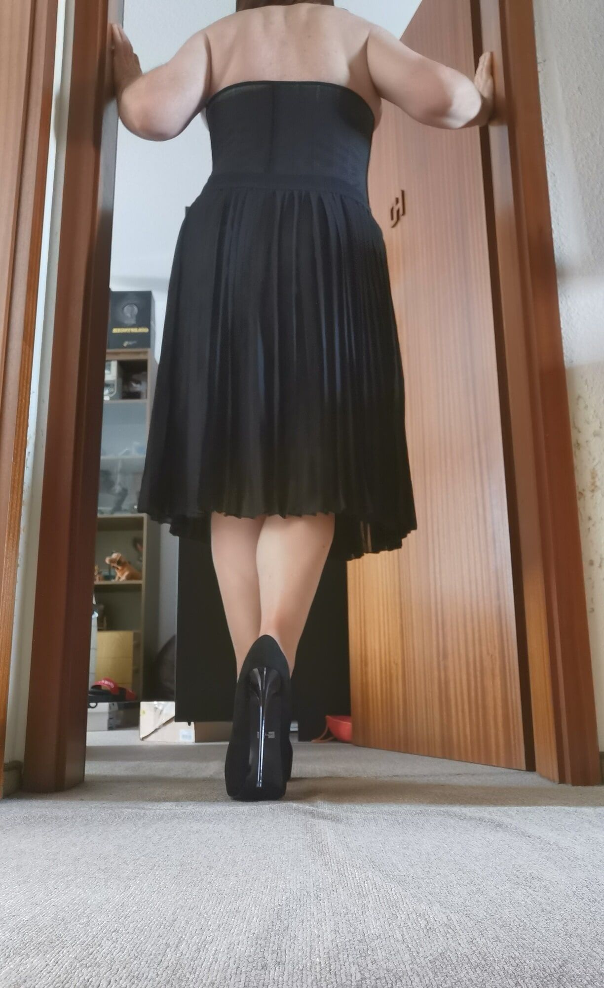Posing Sexy Wearing Black Skirt, Platform Heels And Wig #5