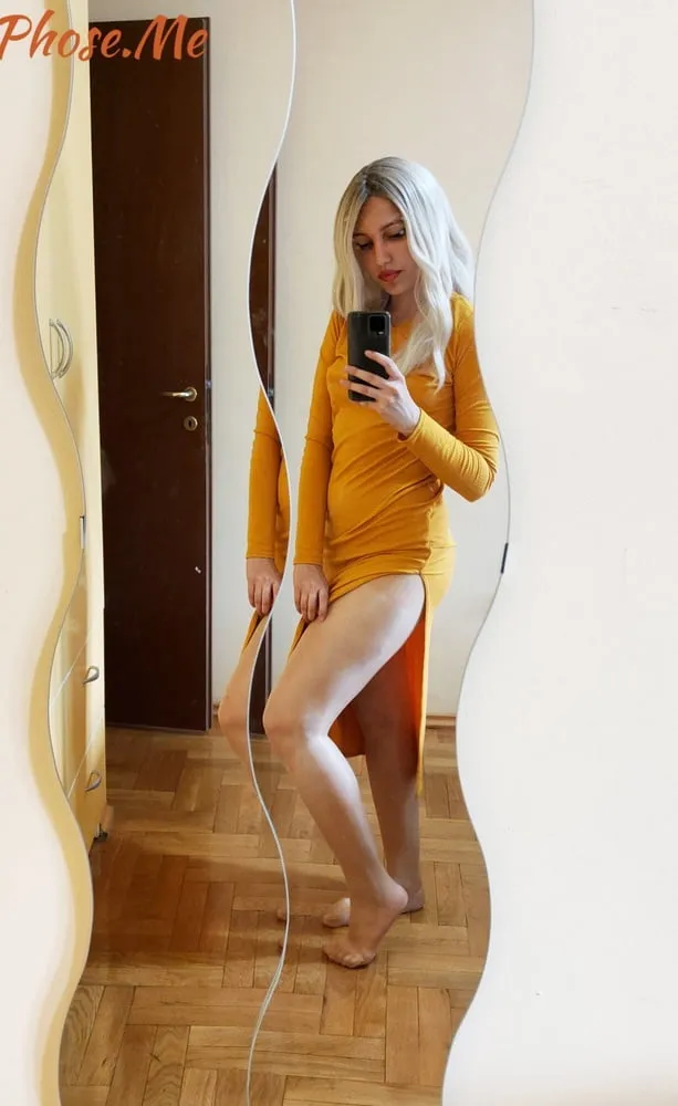 Bleach Blonde In Shiny White Pantyhose Selfies #27