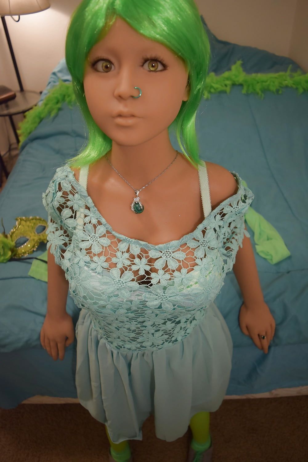 Nina's green mask #13