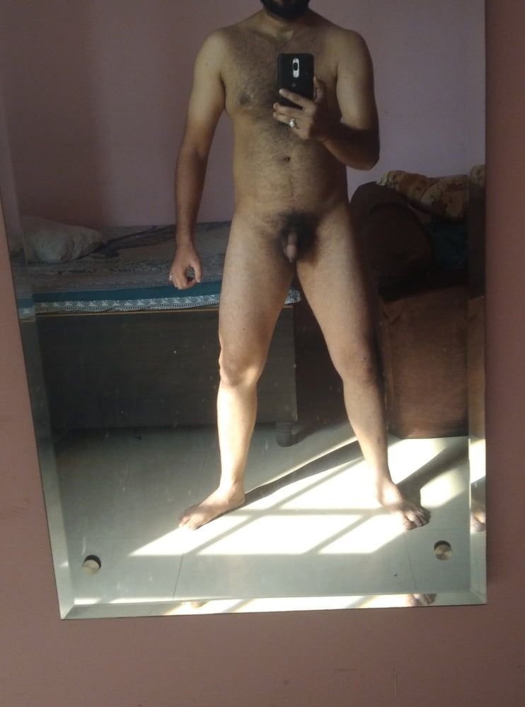 Nude selfie #4