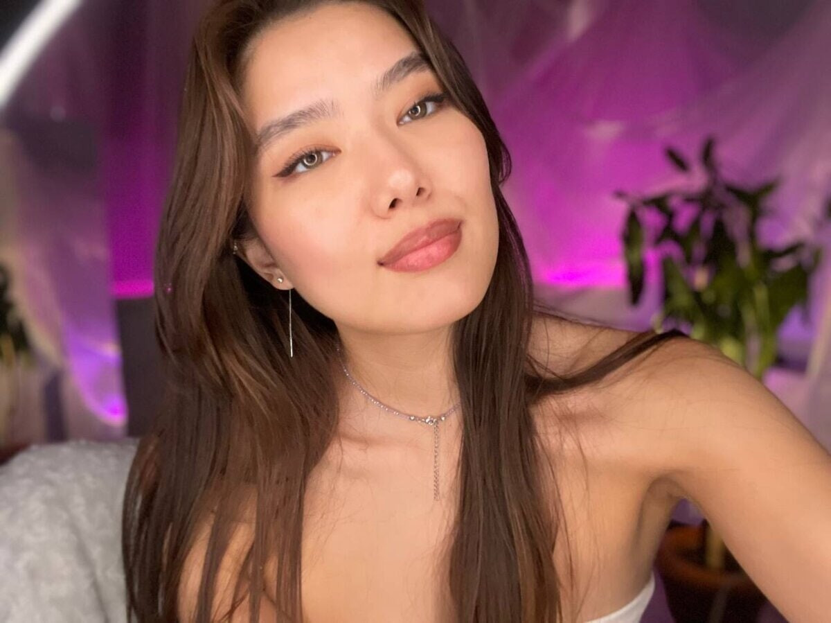 Free Naomi Photos #28