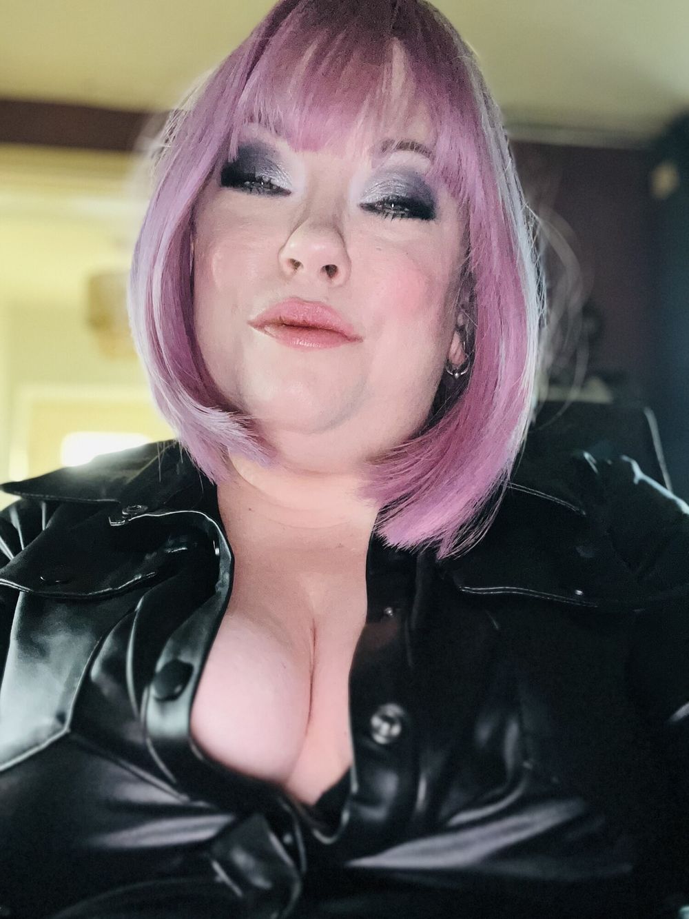 Tina Snua Selfies #44 - Leather Special #19