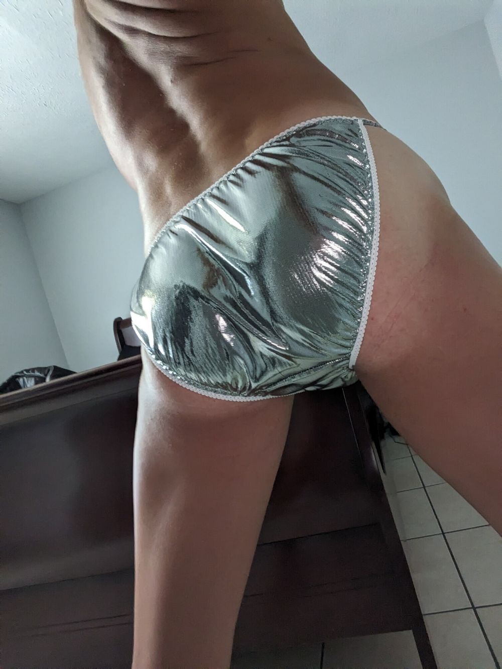 Pantyboy sissy pictures! #3