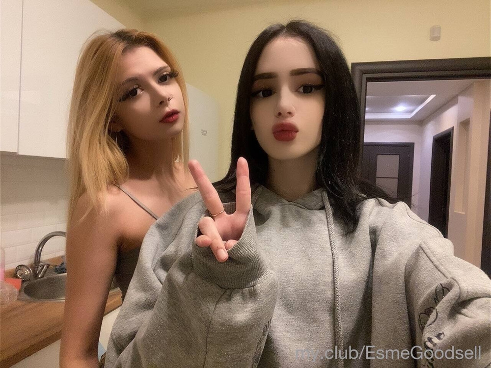 Eva and Monica Free Photos #3