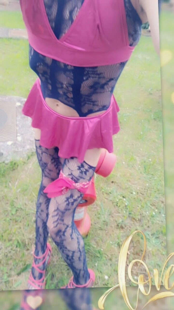 ExhiB👀PUBLIC dans un Complexe Abandonne puis sur son Balcon #36