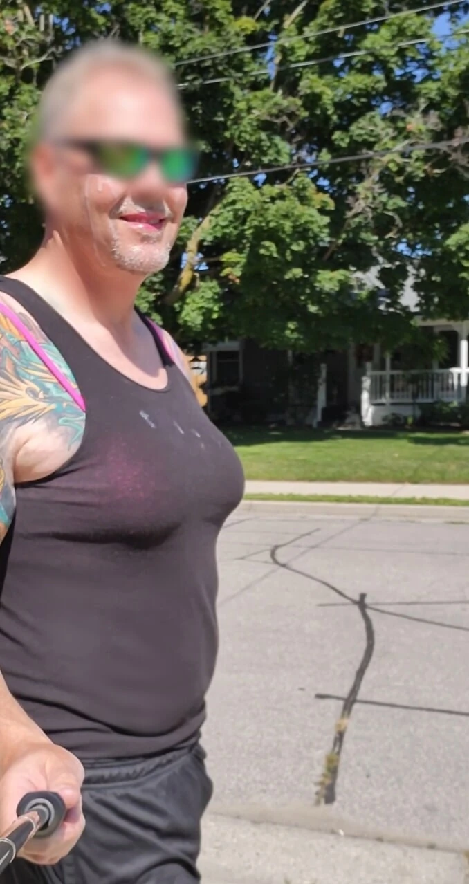 Sissy Cumwalk #5