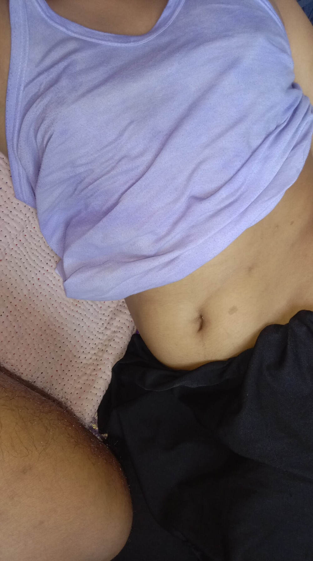 This is an attractive, beautiful nude pic. #8