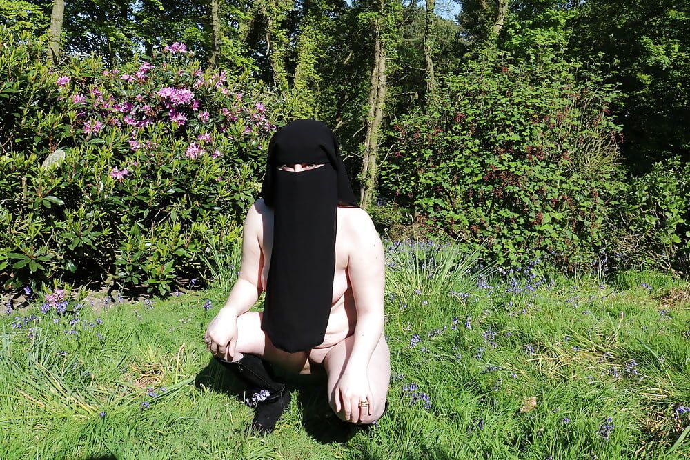 Niqab and Boots Naked Outdoors #21