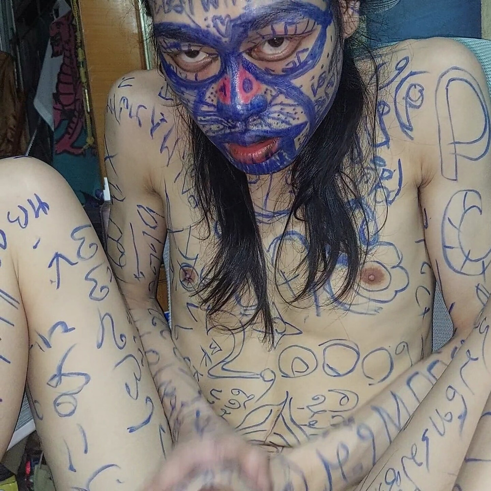 Masturbate with funny body paint #22