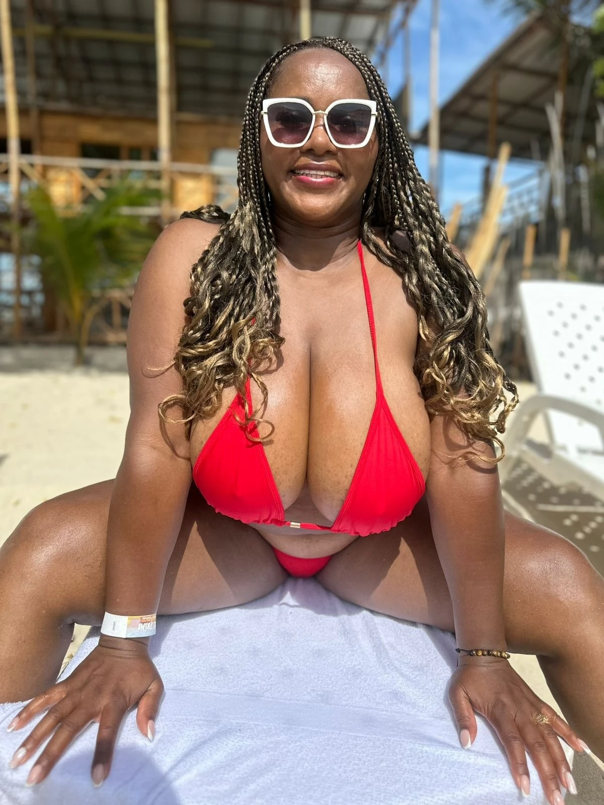 Beach and sex with you is better bb