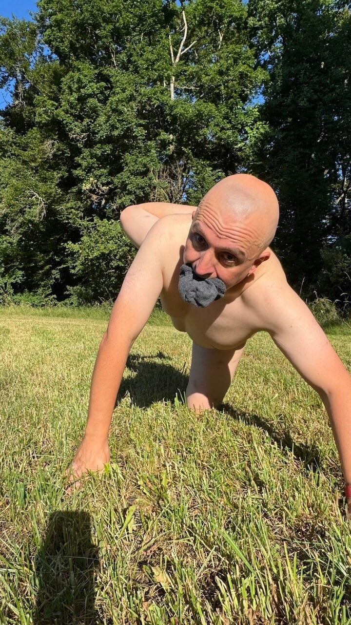 Christoph Straubinger  naked in dust - pathetic dog #18