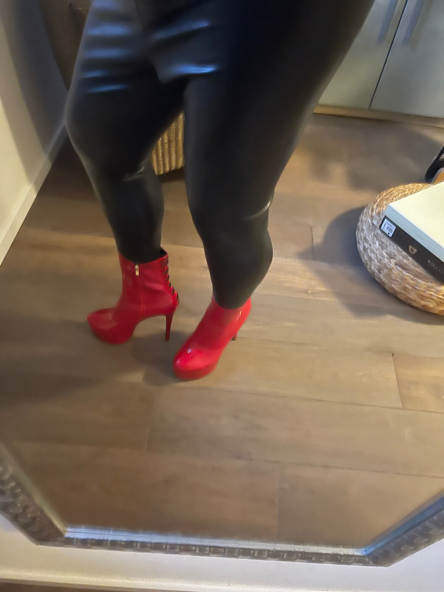 Peggys High Heels