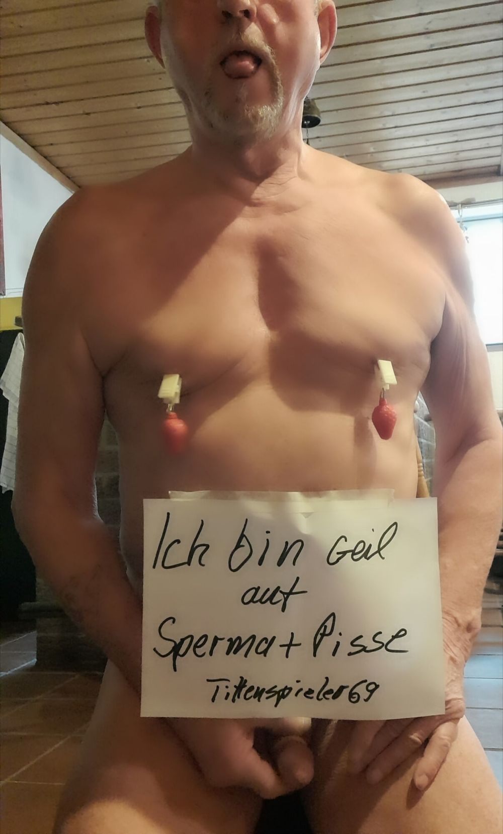 Tittenspieler69 geil wie immer